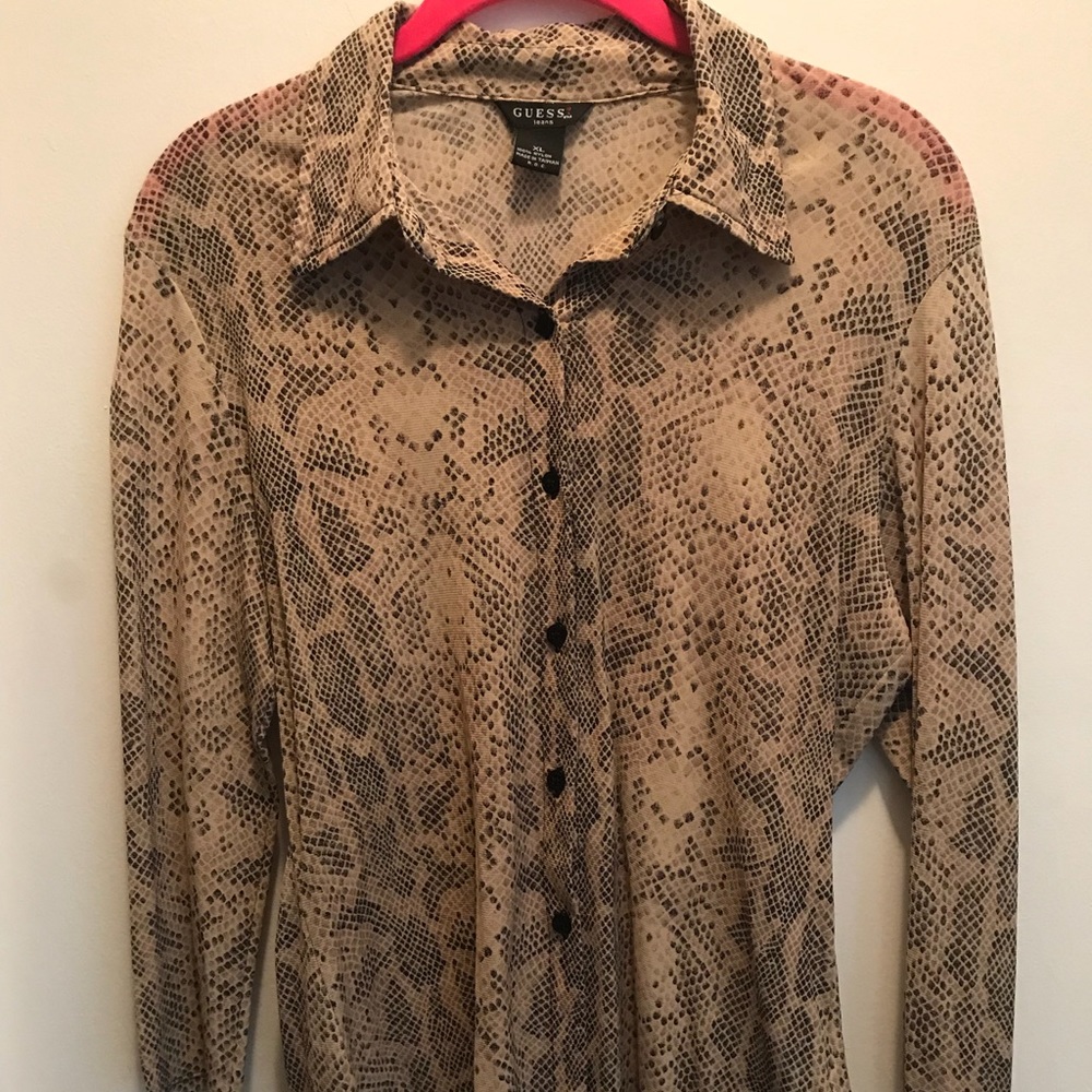 Guess snakeskin print top size XL